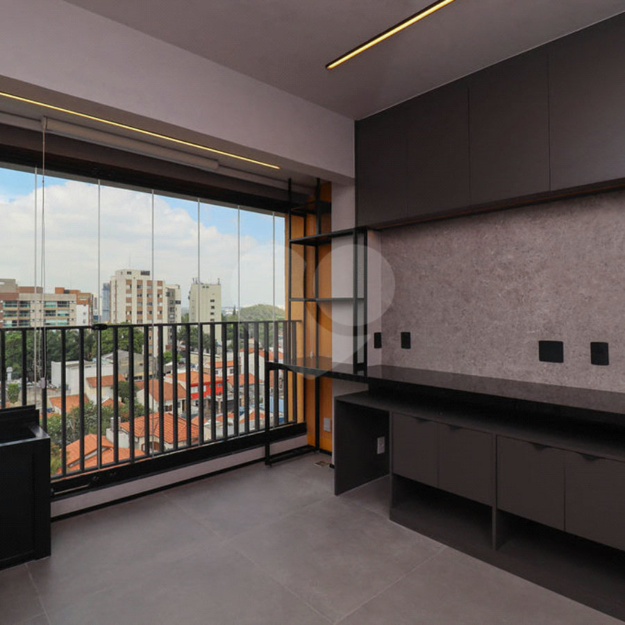 Apartamento à venda ou para alugar com 1 quarto em Pinheiros, São Paulo, SP