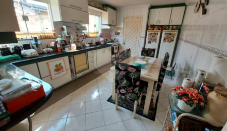 Sobrado à venda com 3 quartos, sendo 1 suíte,  em Vila Mazzei, São Paulo, SP