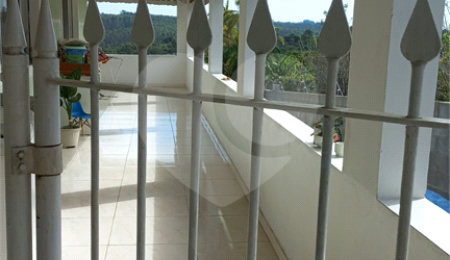 Casa à venda com 3 suítes no condomínio Chacara Castelo, Sorocaba - SP