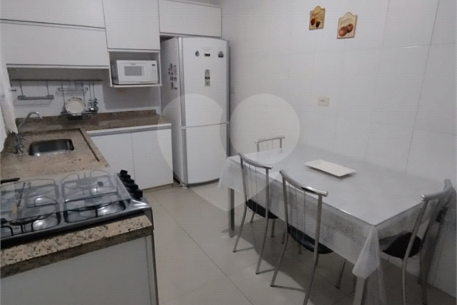 Casa à venda com 2 quartos no condomínio Casa Geminada, São Paulo - SP