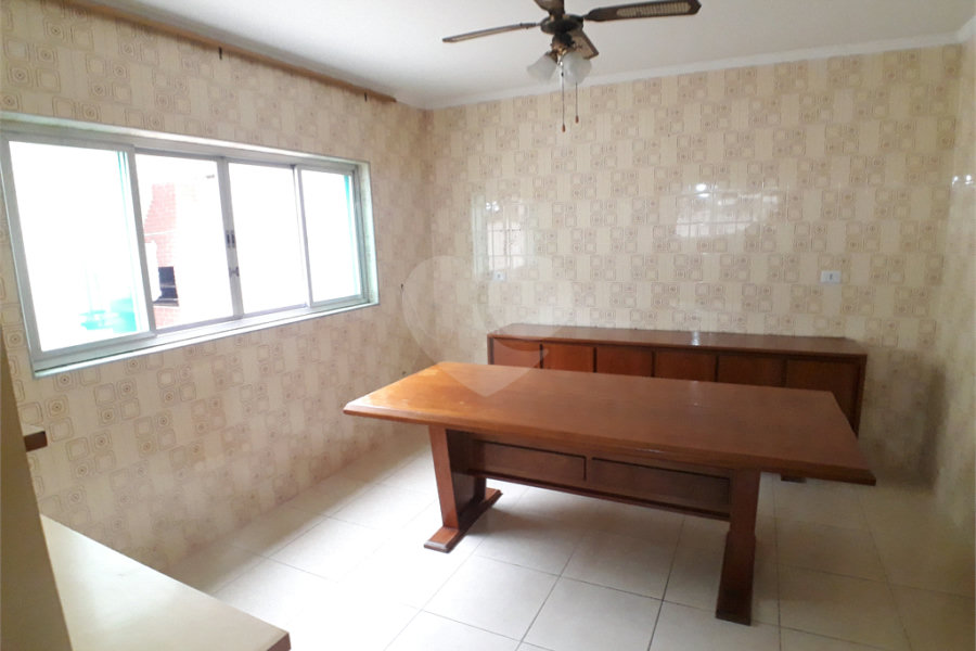 Sobrado à venda com 4 quartos, sendo 2 suítes, em Santana, São Paulo, SP