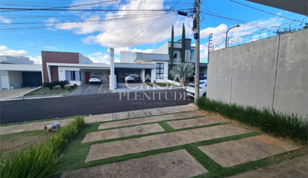 Casa em condomínio à venda com 3 suítes em Lago Azul, Araçoiaba da Serra, SP