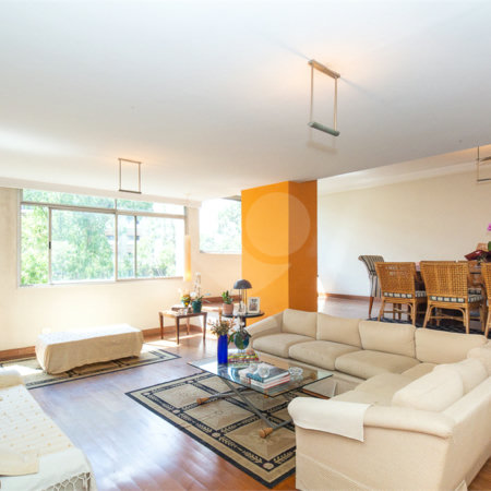 Apartamento à venda com 3 quartos, sendo 2 suítes,  em Alto da Boa Vista, São Paulo, SP
