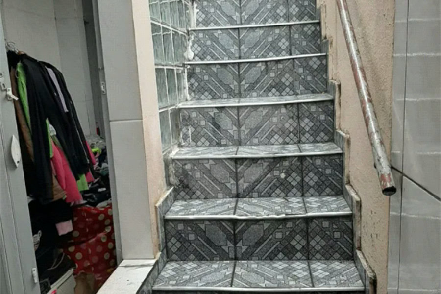 Sobrado à venda com 4 quartos em Horto, São Paulo, SP