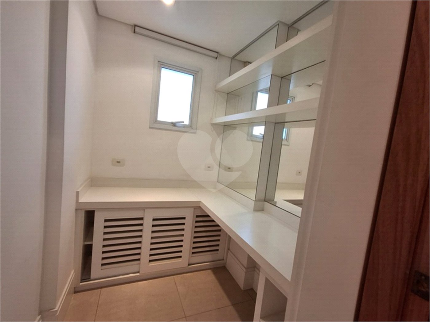 Apartamento à venda com 4 quartos, sendo 3 suítes, em Santana, São Paulo, SP