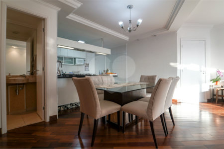 Apartamento à venda com 3 quartos, sendo 1 suíte, em Vila Guarani (z Sul), São Paulo, SP
