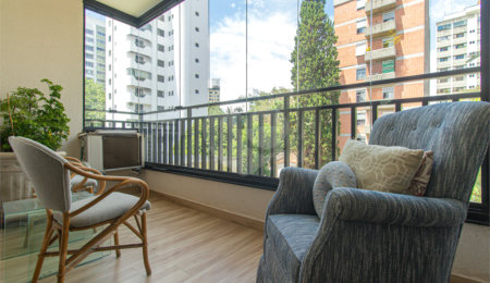 Apartamento à venda com 3 quartos, sendo 2 suítes,  em Campo Belo, São Paulo, SP