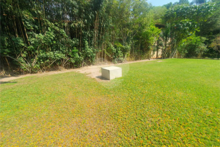 Chácara à venda com 3 quartos, sendo 1 suíte, em Chácaras Alpina, Valinhos, SP