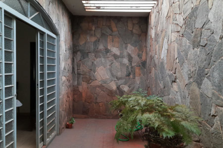 Casa à venda com 5 quartos, sendo 1 suíte,  em Jardim Anhangüera, Ribeirão Preto, SP