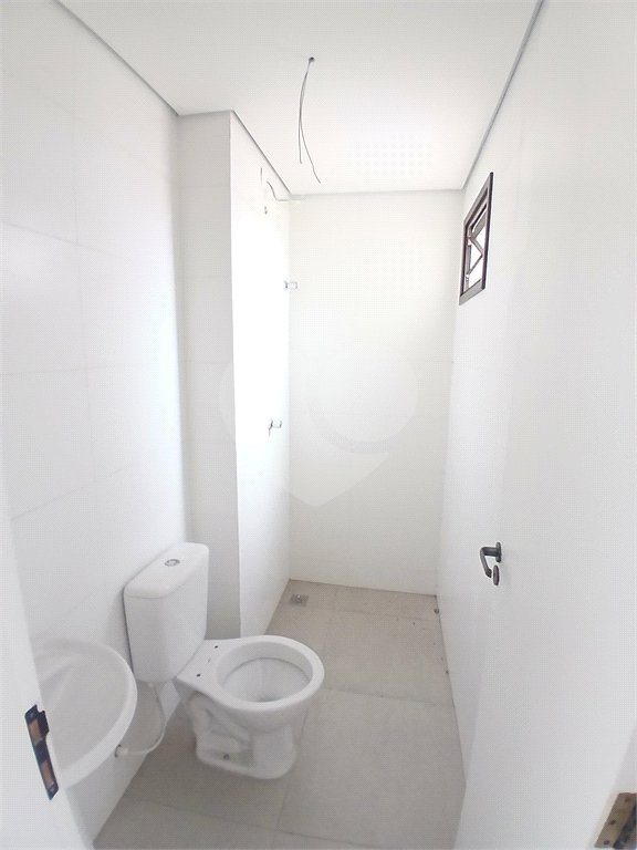 Apartamento à venda com 2 quartos em Vila dos Remédios, São Paulo, SP