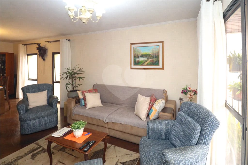 Apartamento à venda com 3 quartos, sendo 1 suíte, em Vila Maria Alta, São Paulo, SP