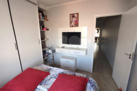 Sobrado à venda com 3 quartos, sendo 1 suíte, em Vila Ema, São Paulo, SP