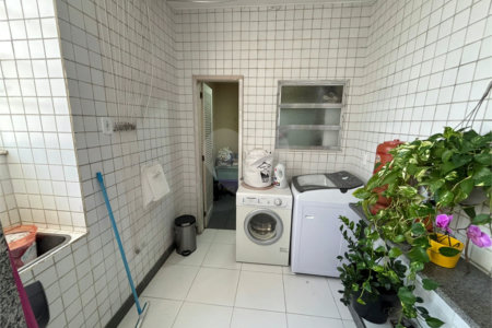 Apartamento à venda com 3 quartos, sendo 2 suítes, em Tijuca, Rio de Janeiro, RJ