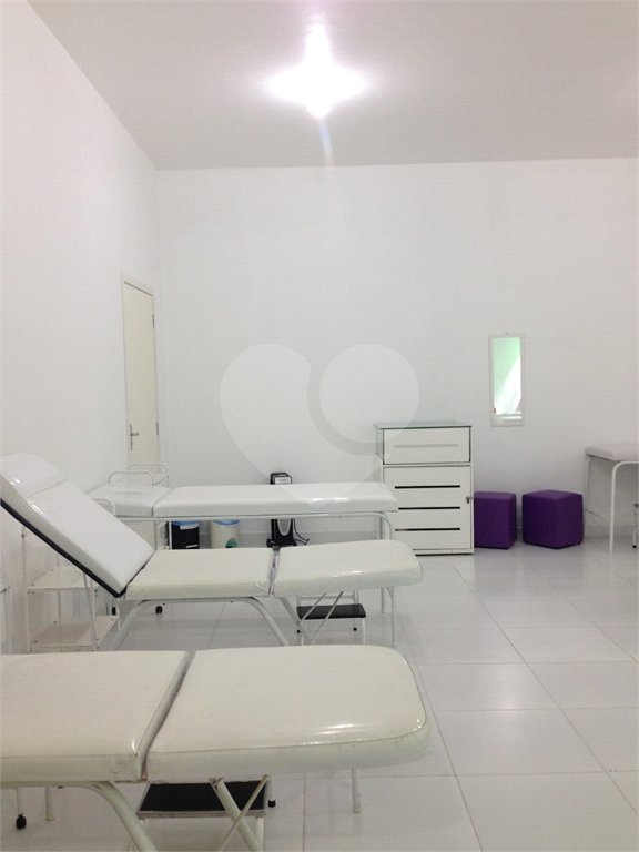 Prédio à venda em Vila Mogilar, Mogi das Cruzes, SP