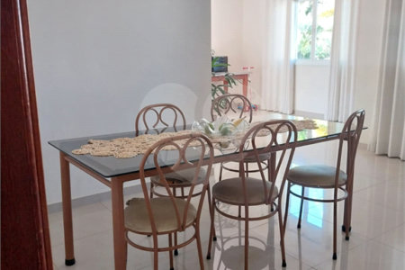 Casa à venda com 3 quartos, sendo 2 suítes, no condomínio Acmti - Colinas do Mosteiro, Terras de Itaici e Recanto dos Pássaros, Indaiatuba - SP