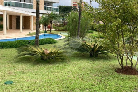 Apartamento à venda ou para alugar com 3 suítes em Santa Teresinha, São Paulo, SP