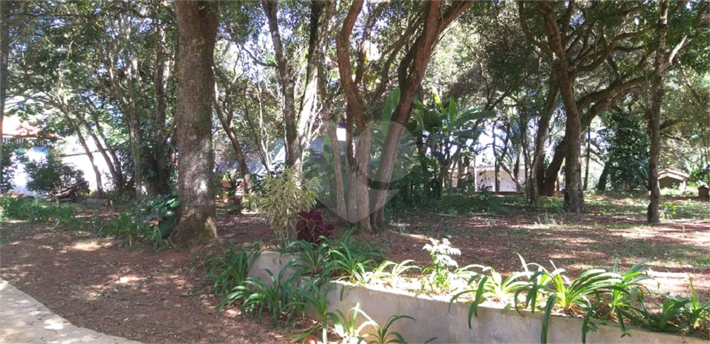 Sítio à venda com 4 quartos, sendo 2 suítes,  em Chácara Real (caucaia do Alto), Cotia, SP