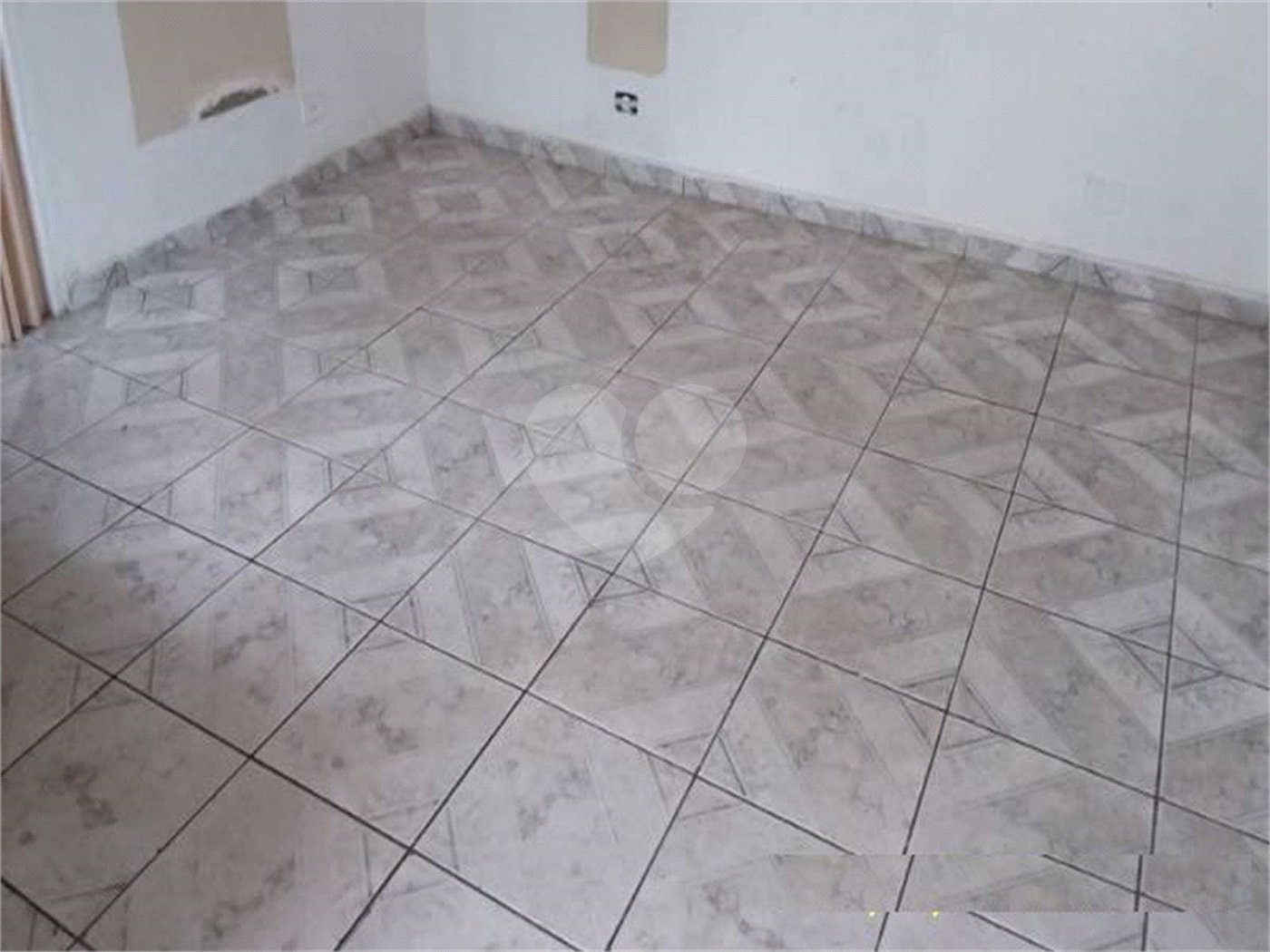 Casa de Vila à venda com 1 quarto em Jardim Luso, São Paulo, SP