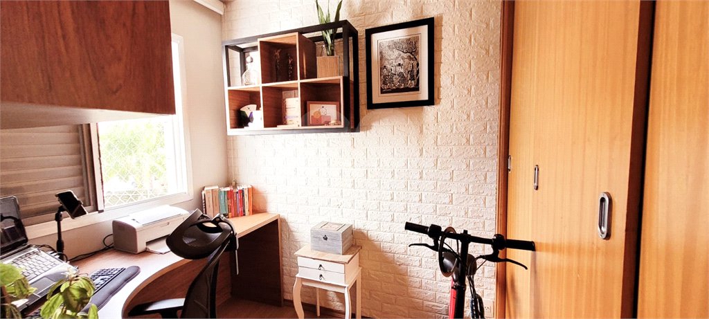 Apartamento à venda com 3 quartos, sendo 1 suíte, em Vila Isa, São Paulo, SP