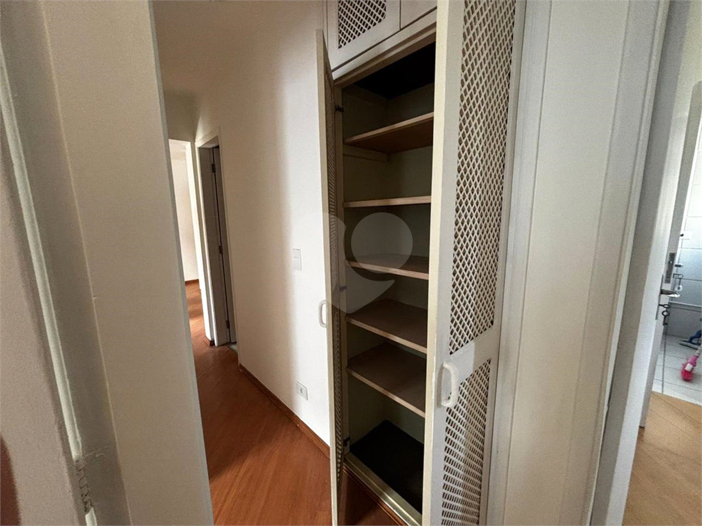 Apartamento à venda com 3 quartos em Caxingui, São Paulo, SP