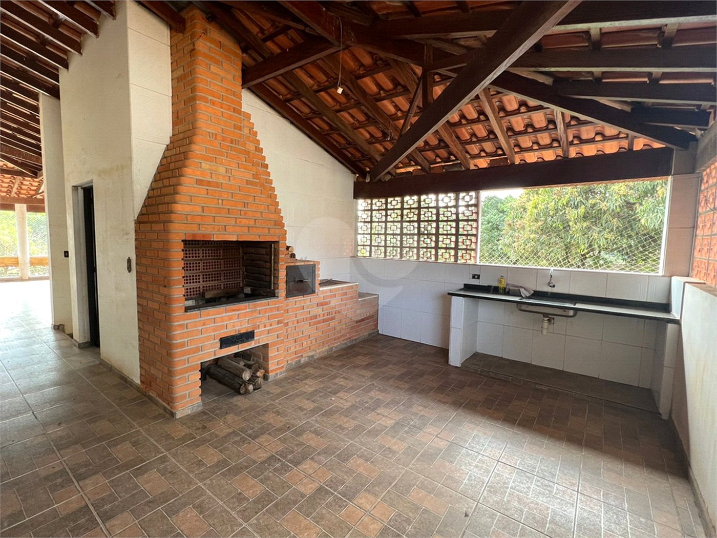 Chácara à venda com 3 quartos no Centro, Araçoiaba da Serra, SP