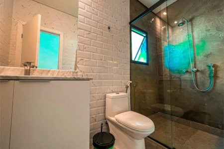 Casa à venda com 4 quartos, sendo 3 suítes,  no condomínio Vintage, Cotia - SP