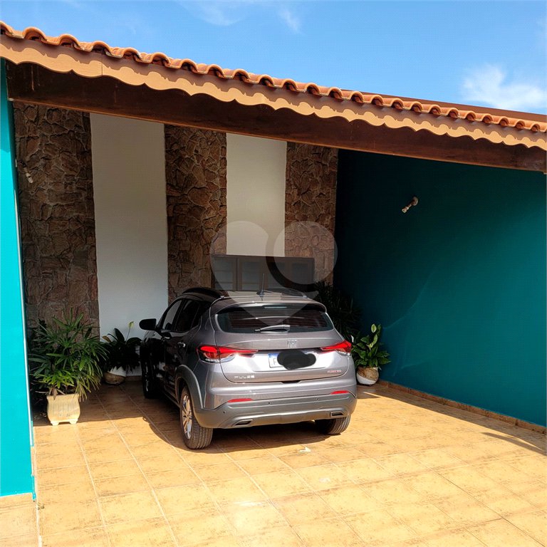 Casa à venda com 4 suítes em Jardim Bandeiras, Jundiaí, SP