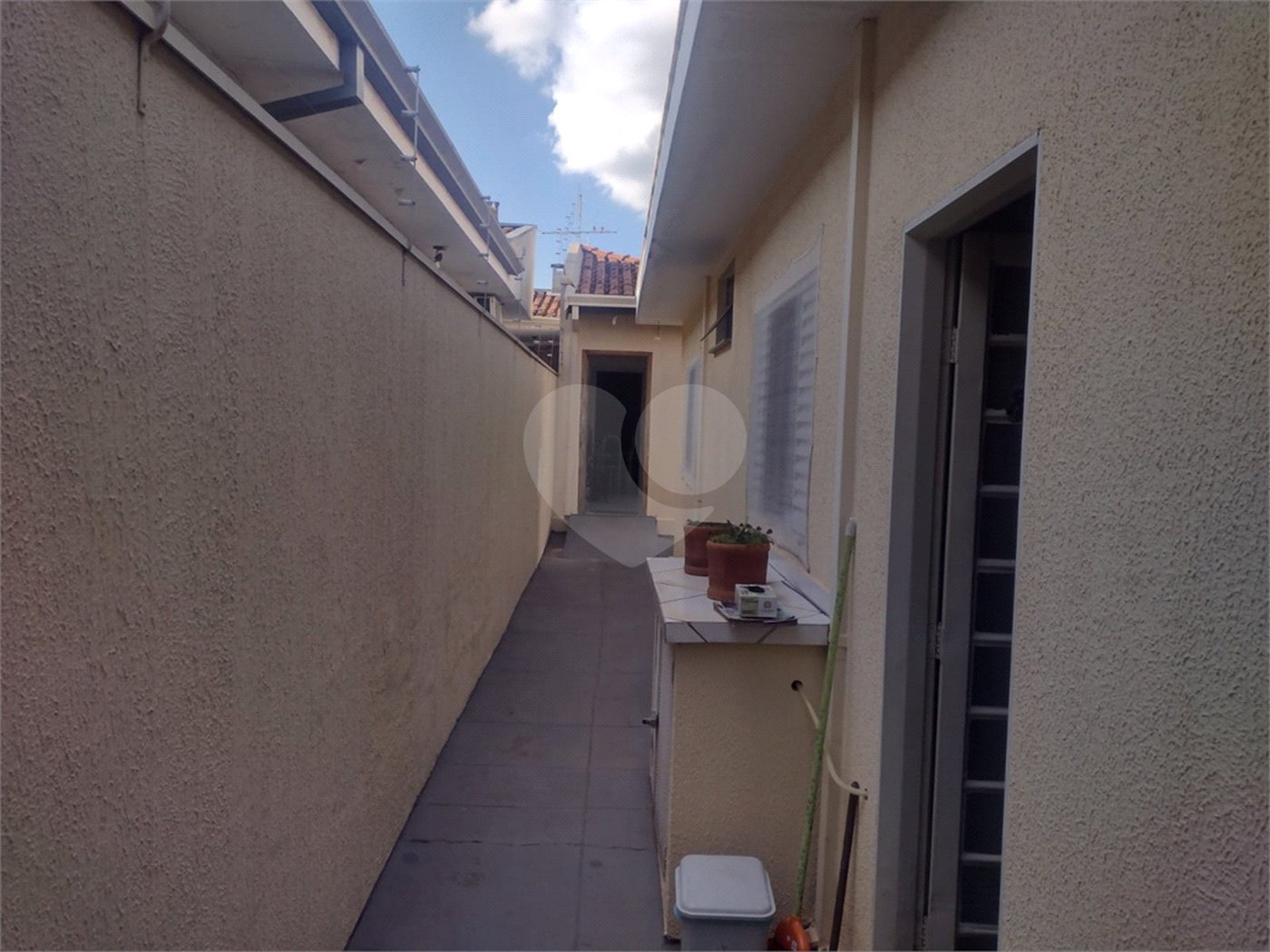 Casa térrea disponivel para venda no Jardim Bandeirantes