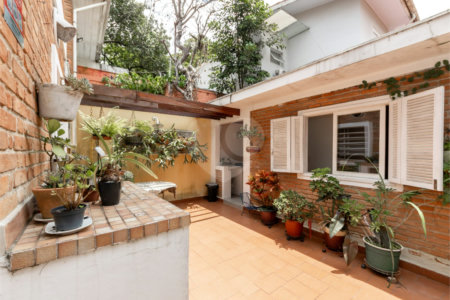 Casa à venda com 3 quartos em Jardim Petrópolis, São Paulo, SP