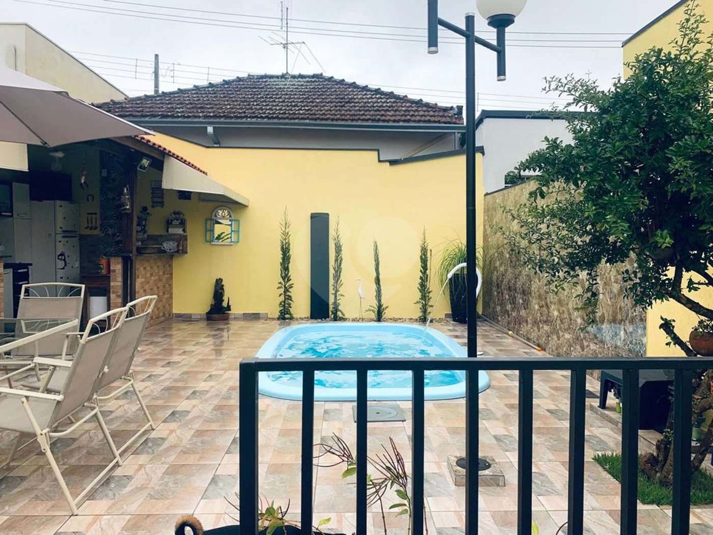 CASA TERREA NO CENTRO