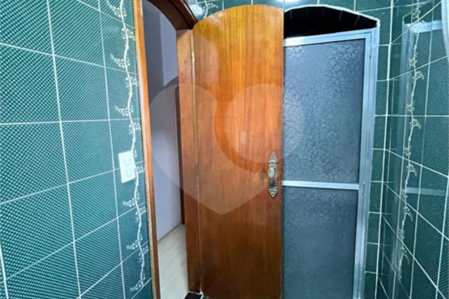 Sobrado à venda com 5 quartos, sendo 1 suíte, em Tucuruvi, São Paulo, SP