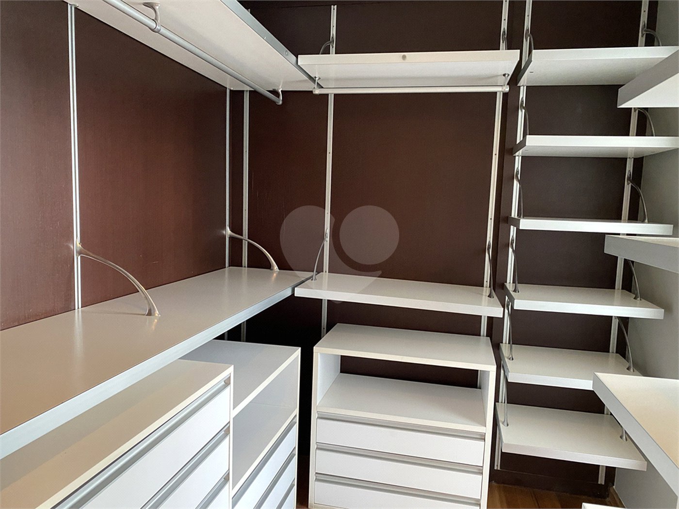 Apartamento à venda com 3 suítes em Vila Andrade, São Paulo, SP