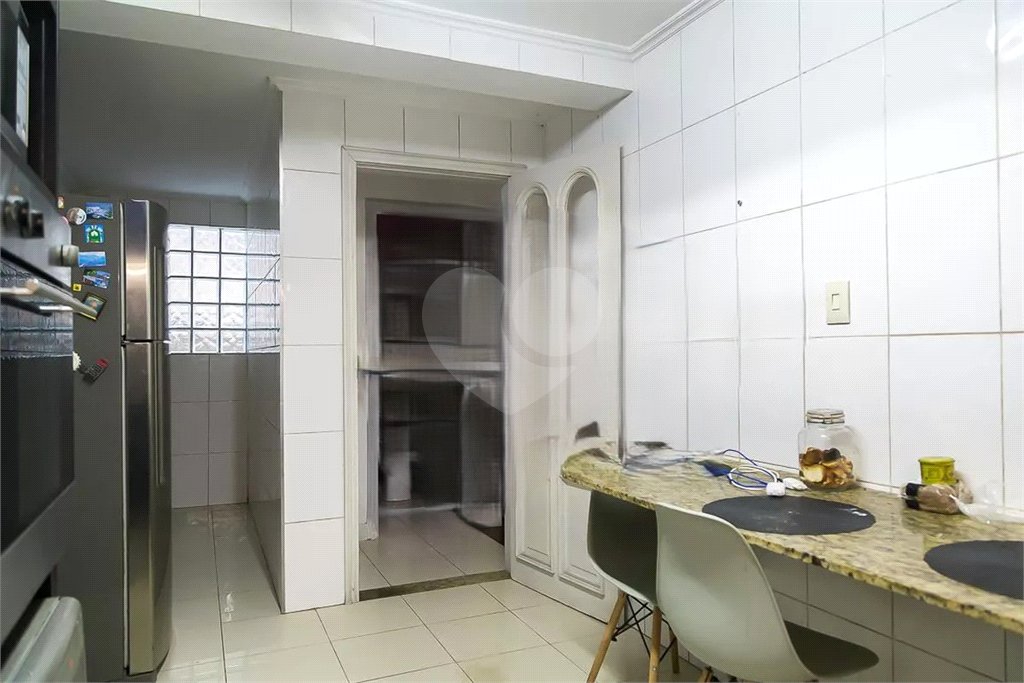 Casa à venda com 6 quartos, sendo 5 suítes,  em Vila do Encontro, São Paulo, SP