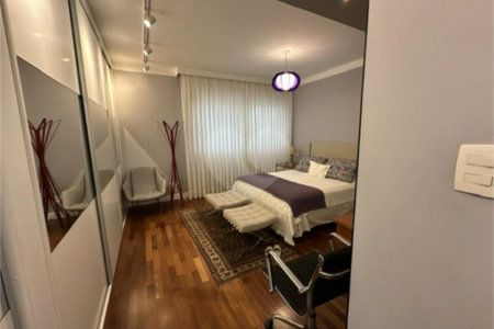 Apartamento à venda com 3 quartos, sendo 1 suíte,  em Cerqueira César, São Paulo, SP