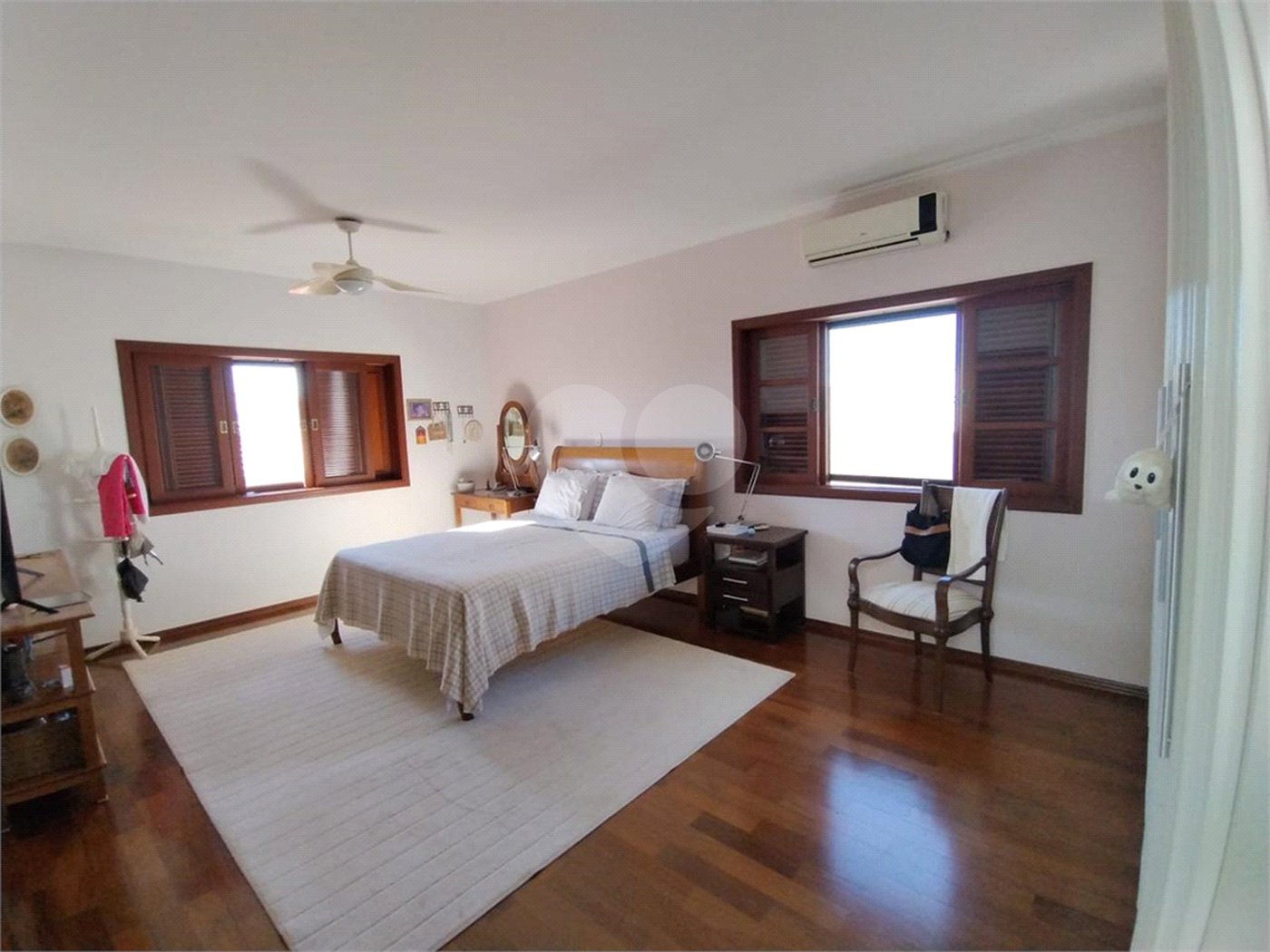 Casa à venda ou para alugar com 3 suítes em Jardim Itália, Itapetininga, SP