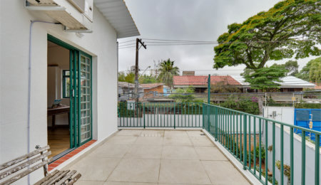Casa para alugar com 5 quartos, sendo 3 suítes,  em Chácara Monte Alegre, São Paulo, SP