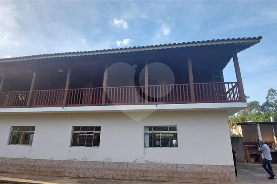 Casa à venda com 4 quartos, sendo 2 suítes, em Rio Acima, Mairiporã, SP