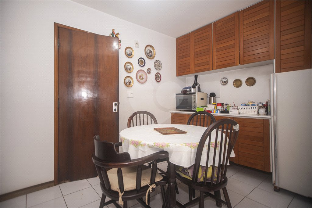 Sobrado à venda com 3 quartos, sendo 1 suíte, em Chácara Santo Antônio (zona Sul), São Paulo, SP