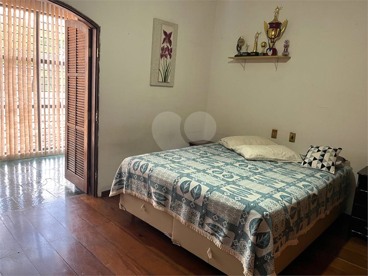 Casa à venda com 3 quartos, sendo 1 suíte, em Jardim Maria Antônia Prado, Sorocaba, SP