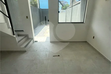Casa à venda com 4 quartos, sendo 2 suítes, em Campo Grande, Rio de Janeiro, RJ