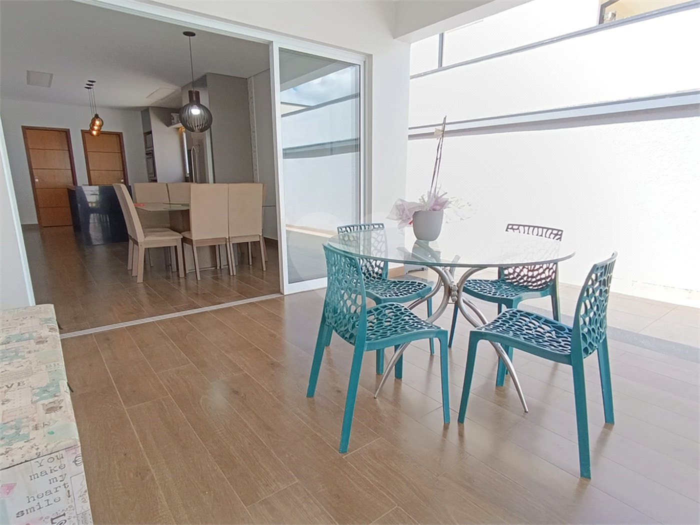 Casa à venda com 4 quartos, sendo 2 suítes, no condomínio Jardim Reserva Bom Viver de Indaiatuba, Indaiatuba - SP