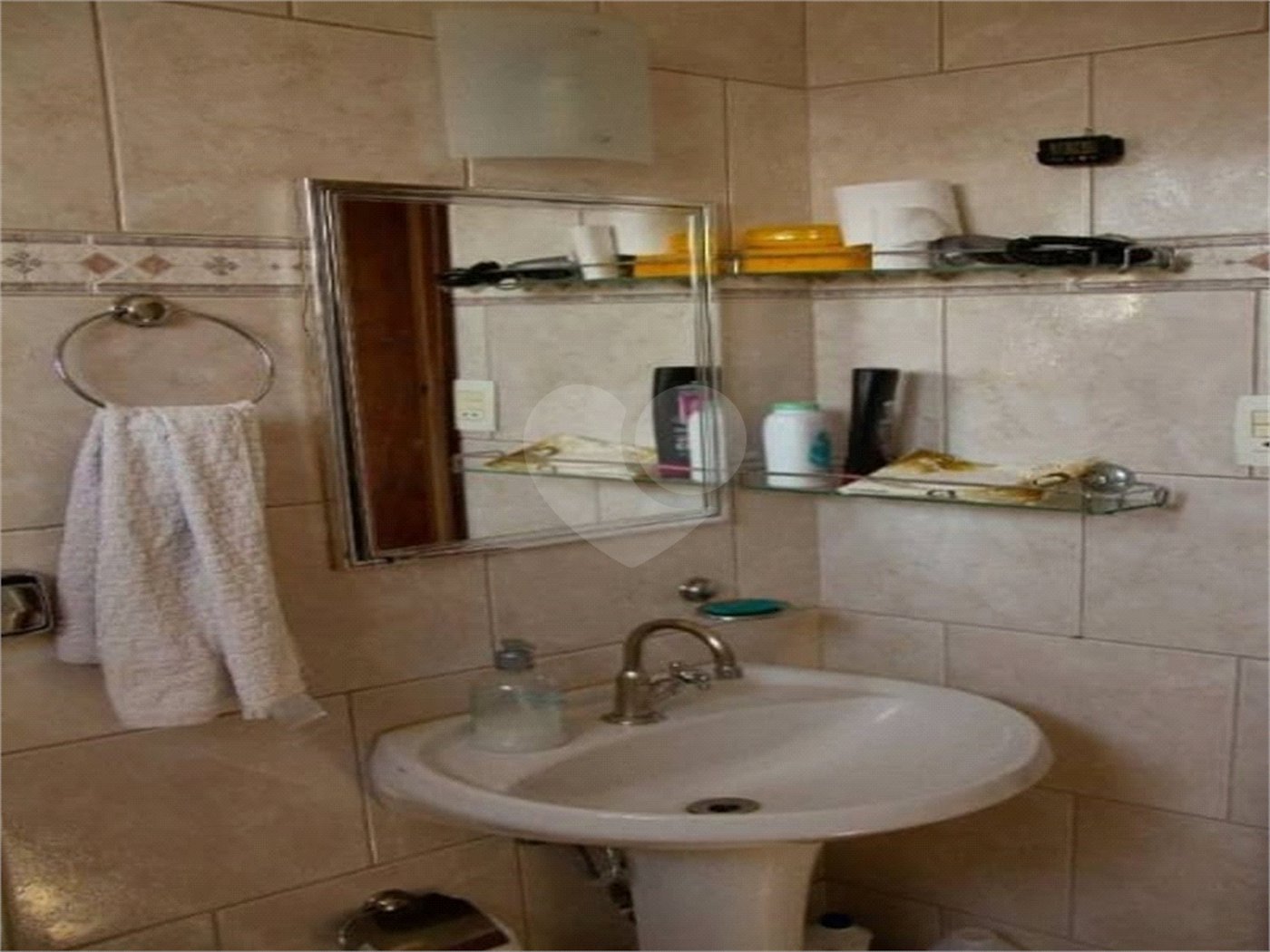 Casa Térrea à venda com 3 quartos, sendo 1 suíte, em Vila Irmãos Arnoni, São Paulo, SP