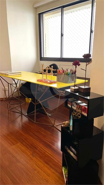 Apartamento à venda com 4 quartos, sendo 3 suítes,  em Vila Mariana, São Paulo, SP