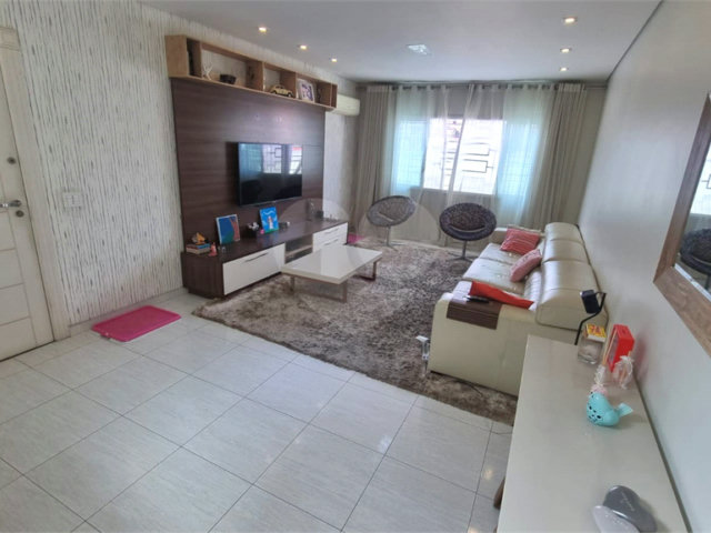 Casa à venda com 3 suítes no condomínio Residencial Cantareira, São Paulo - SP