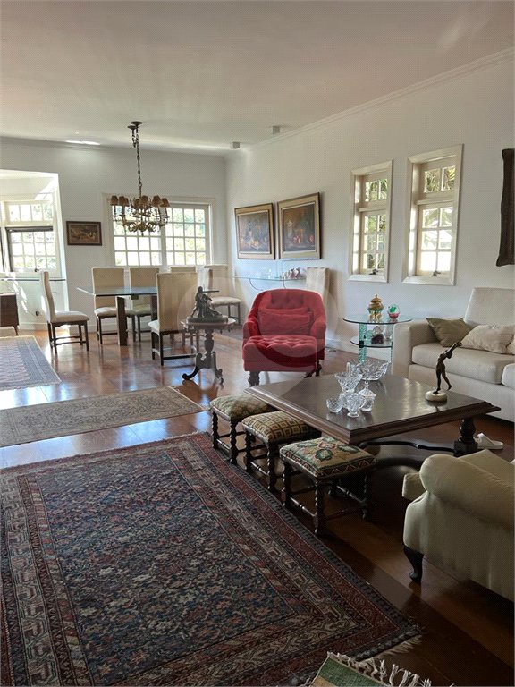 Casa à venda com 3 suítes no condomínio Fazenda Morumbi, São Paulo - SP