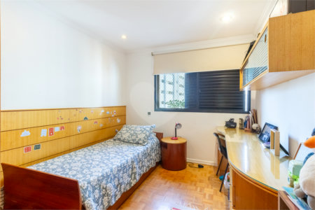 Apartamento à venda com 4 quartos, sendo 2 suítes, em Perdizes, São Paulo, SP