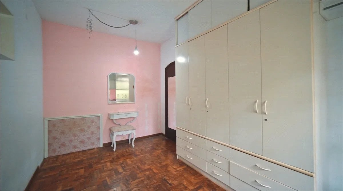Terreno à venda com 6 quartos no condomínio Quinta dos Lagos, Cotia - SP