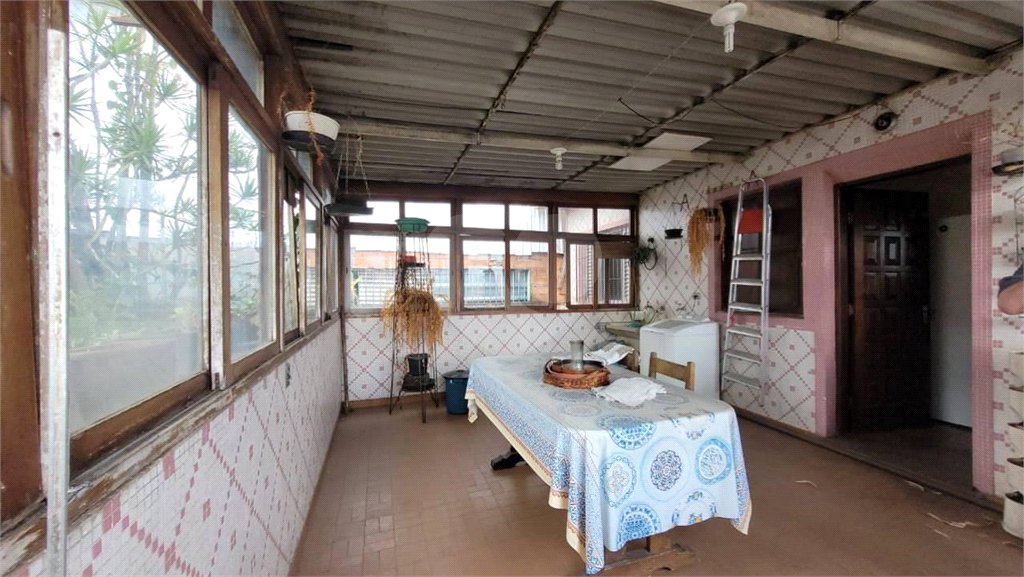 Sobrado à venda com 4 quartos em Saúde, São Paulo, SP
