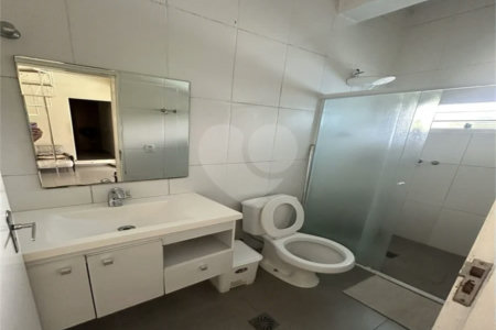 Sítio à venda com 5 quartos, sendo 2 suítes,  em Marmeleiro, São Roque, SP