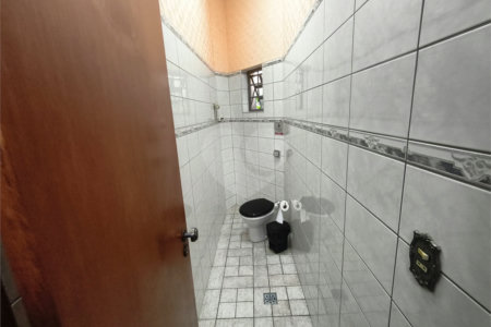 Casa à venda ou para alugar com 1 suíte, no Centro, Itapetininga, SP